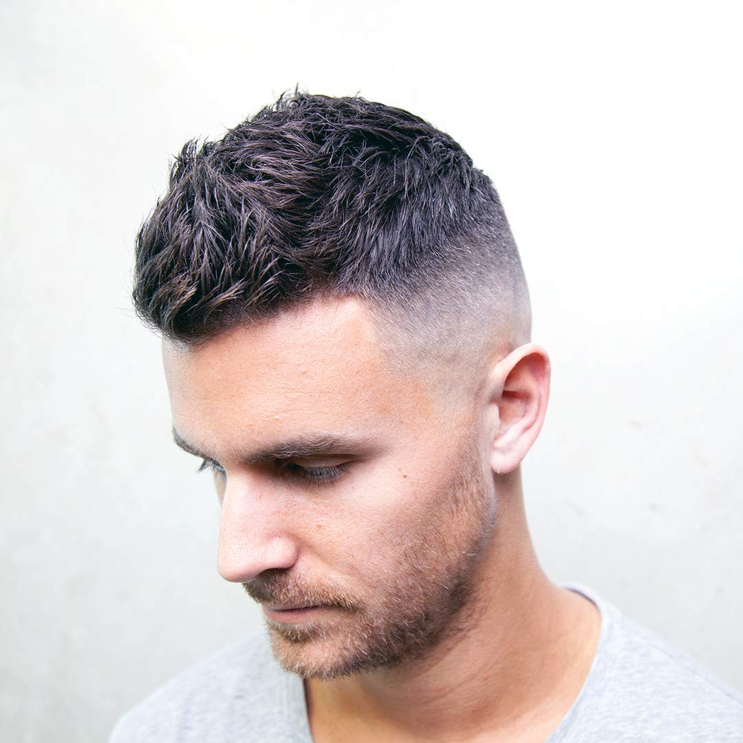 Uppercut Deluxe Clay anti-humidity feature helps maintain shape in warm conditions.