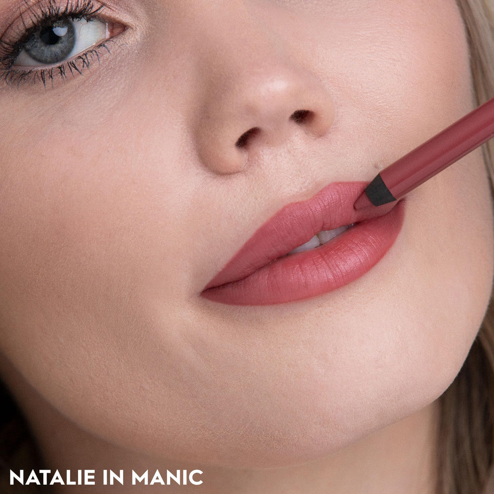 URBAN DECAY 24/7 Lip Pencil Manic Rosy Wine priming use for longer lipstick wear