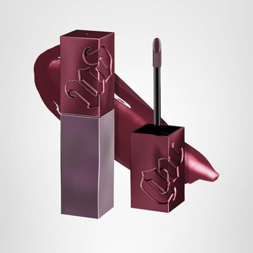 Urban Decay All Nighter pairing extends wear and locks in lip color with Lip Bond.