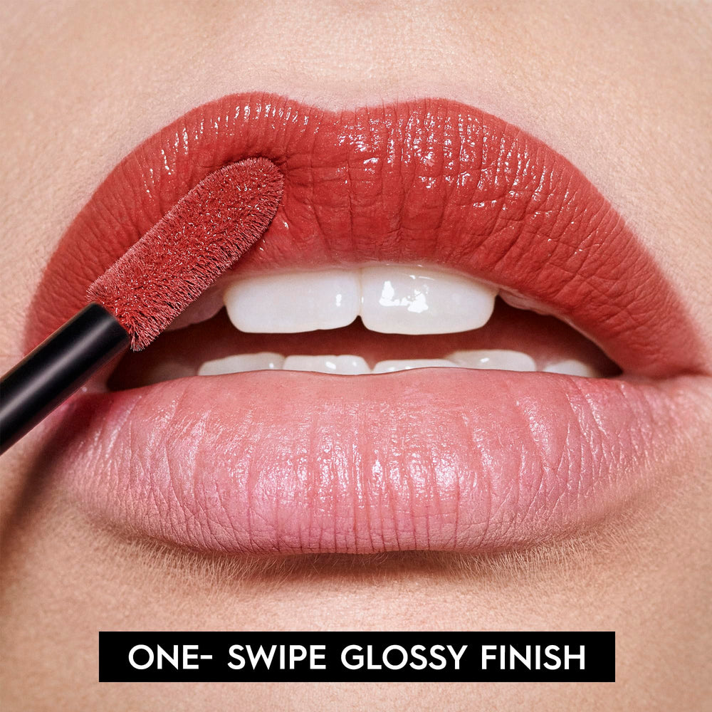 Urban Decay Vice Lip Bond PDA brick red wear test captures comfortable, durable color.