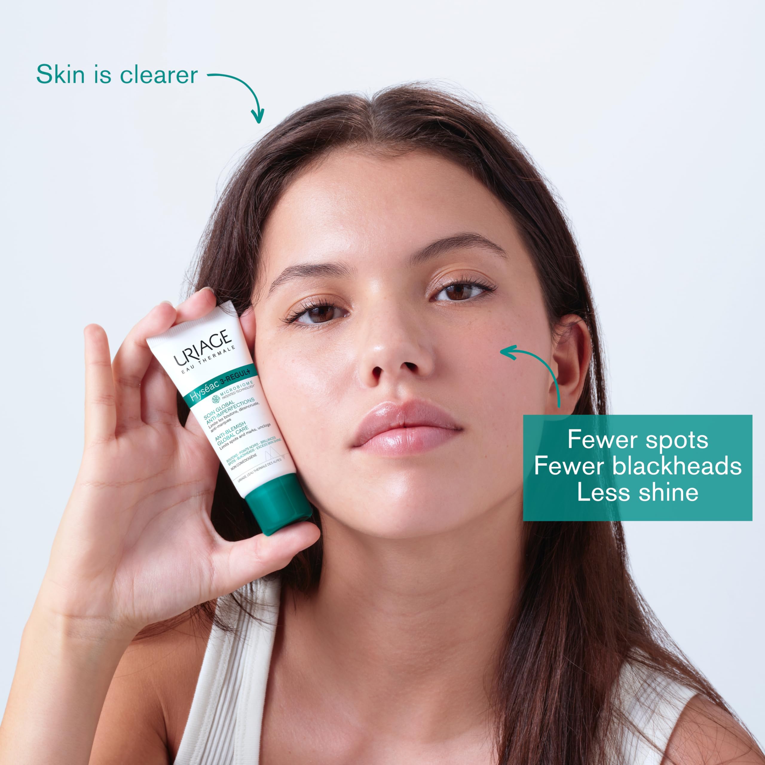Uriage Hyseac 3-regul+ cream swirl shows light texture for oil control.