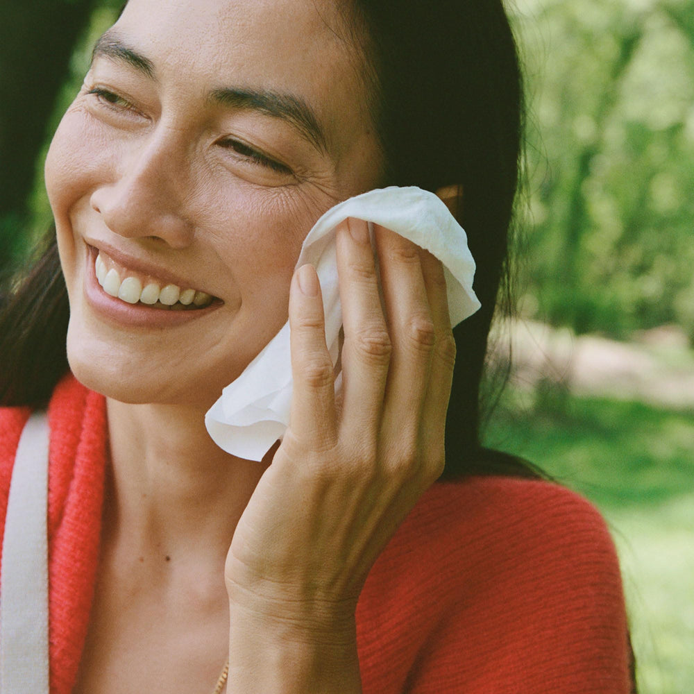Ursa Major 4-in-1 exfoliating complex for mild skin refinement.