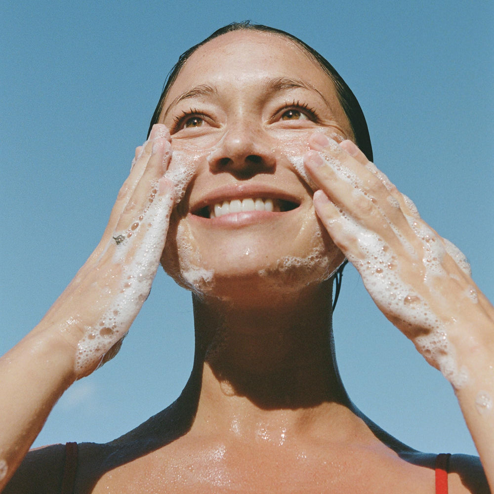 Ursa Major Fantastic Face Wash key ingredients aloe and sugarcane for brightening