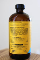 Us Naturals castor oil with vitamin E supports nourishing skin.