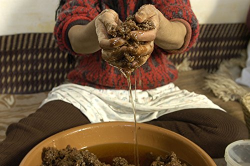 US Organic Moroccan Argan Oil used on nails and cuticles for nourishment