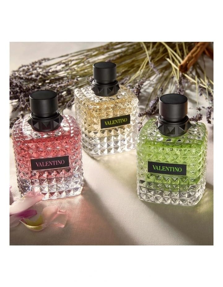 Valentino Green Stravaganza heart-notes shot showcases jasmine and violet floral depth