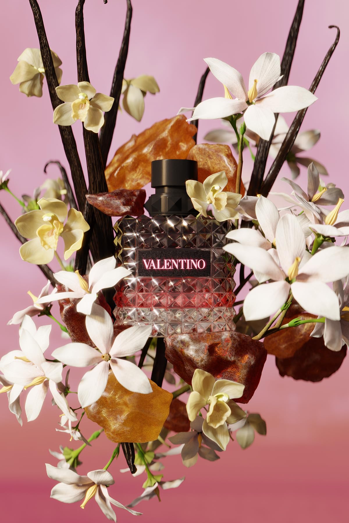Valentino Donna Born In Roma Intense bottle close-up—sophisticated vanilla note.