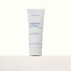 VASANTI Exfoliating Face Wash Aloe Vera image conveys soothing skin benefits during exfoliation