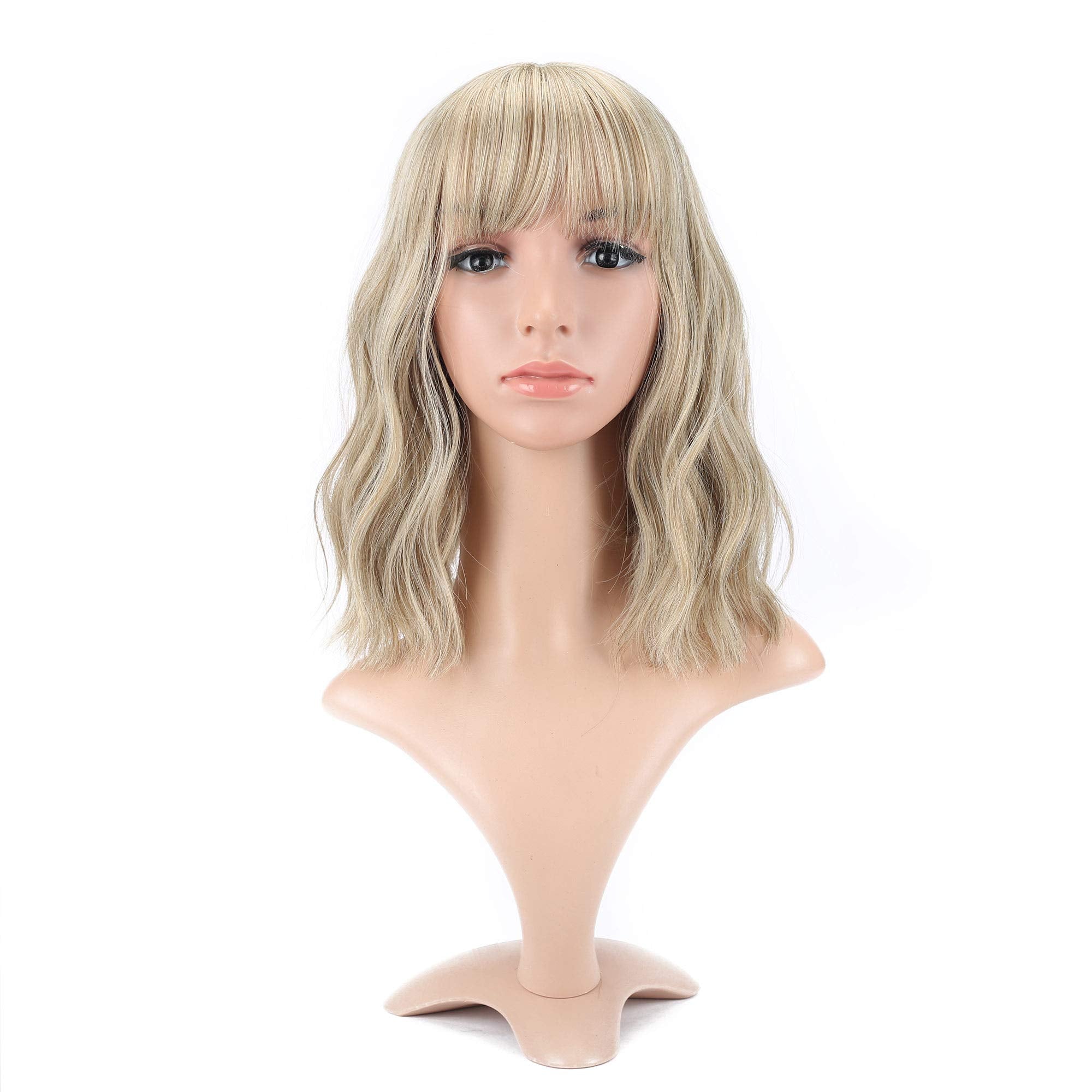 VCKOVCKO mixed blonde fibers provide a natural-looking silky finish.