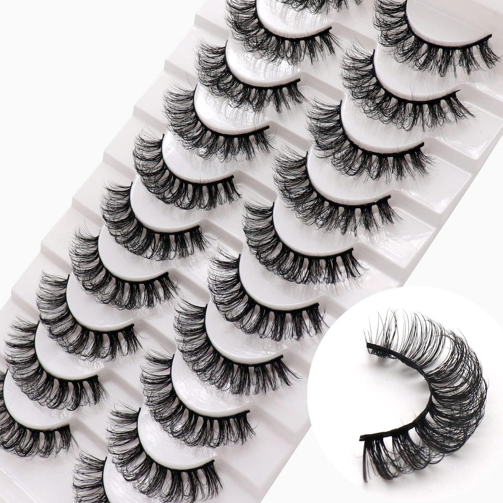 Veleasha Russian Strip Lashes DD Curl close-up for dramatic day-to-night definition
