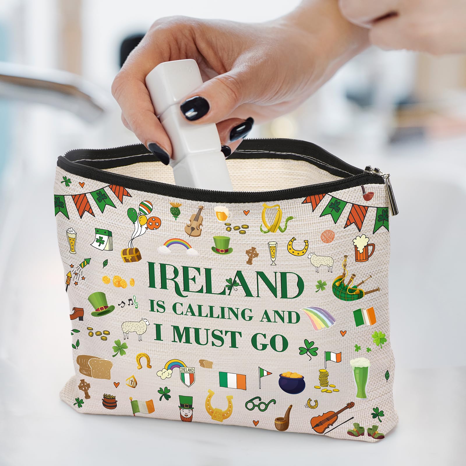 VeloKomo Irish-pattern cosmetic pouch showcases decorative details and cultural charm