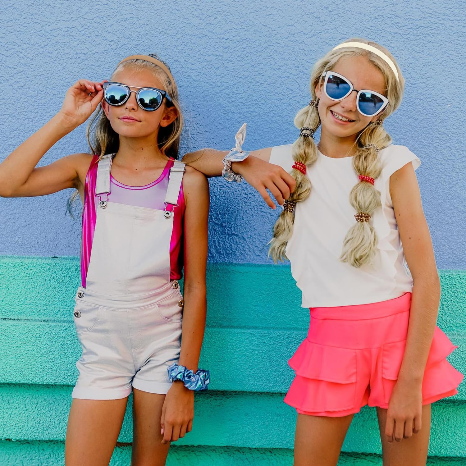 VELSCRUN headband wavy teeth detail supports secure fit during activities