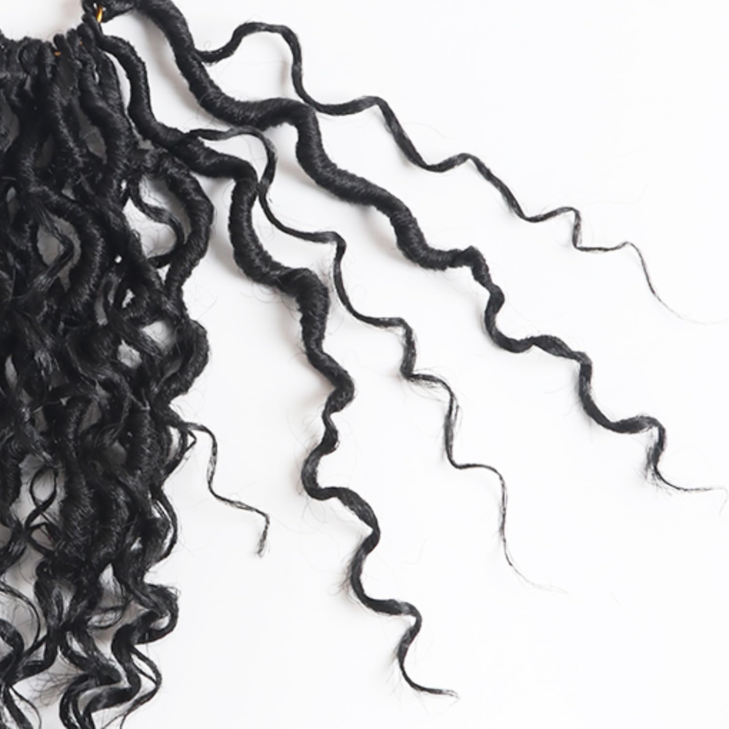 Vemet Goddess Locs offer easy daily wear for work and vacation.