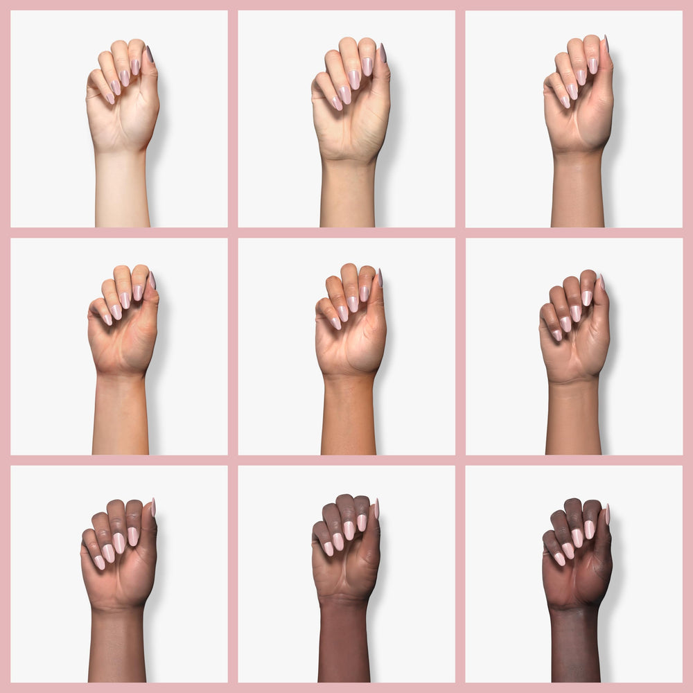VENALISA rich pigment provides vibrant nude-pink color in one smooth coat.