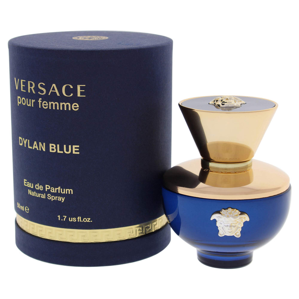 Versace Dylan Blue Pour Femme spray application for easy, even fragrance release