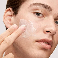 Versed Skin Soak rich moisture texture swatch reveals smooth hydration for daily use