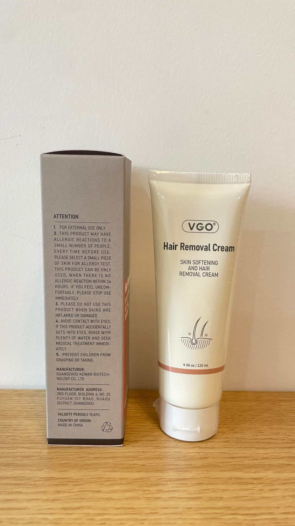 VGO hair suppression effect demonstration suggesting less frequent upkeep.