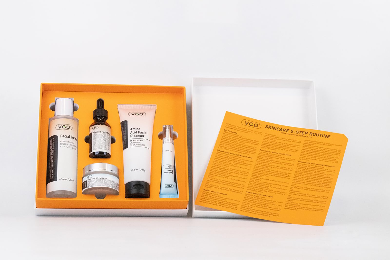 VGO Skin Care Set gift-ready packaging showcasing premium skincare gift.