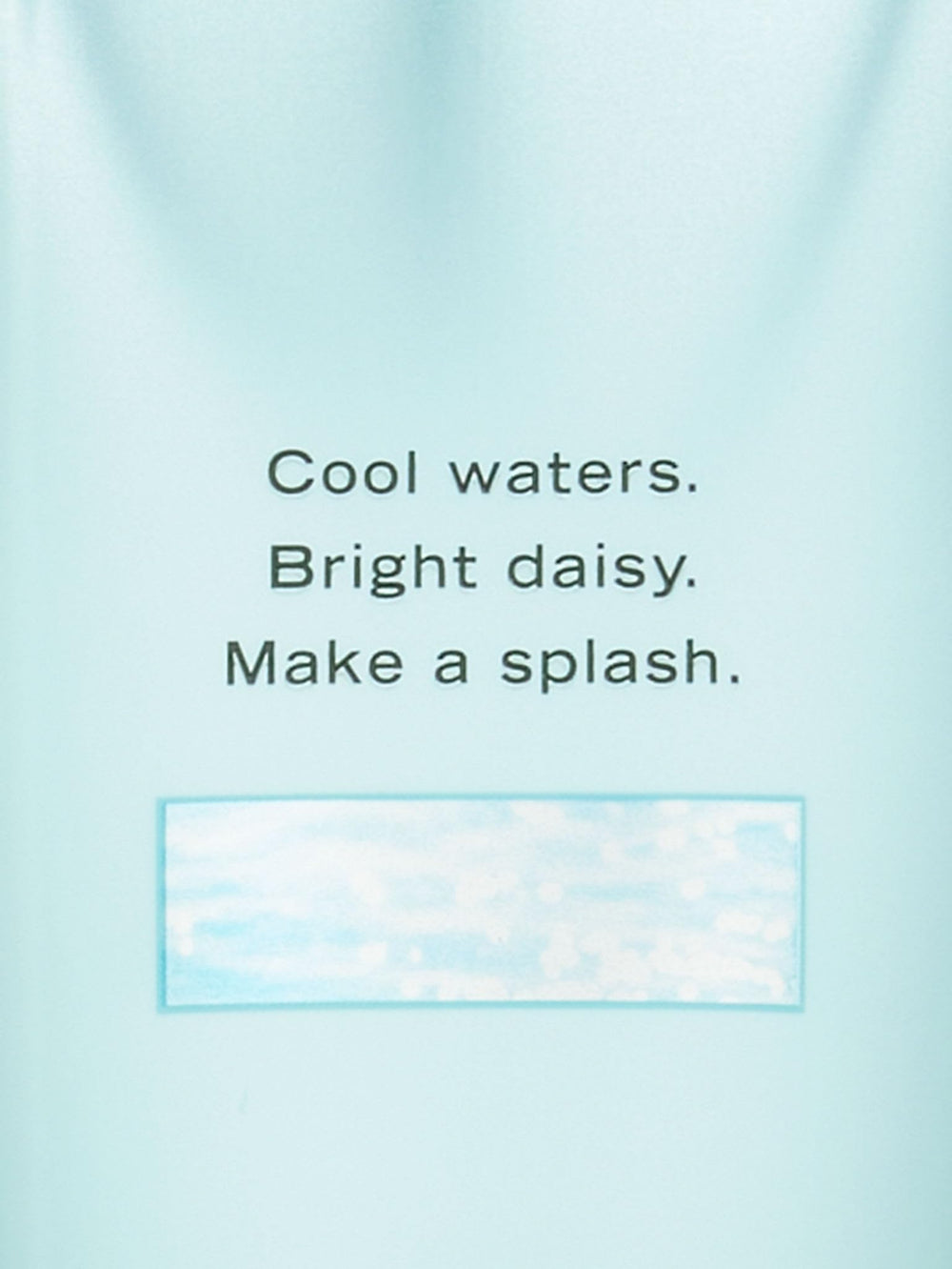 Aqua Kiss lotion applied to hands demonstrates quick absorption