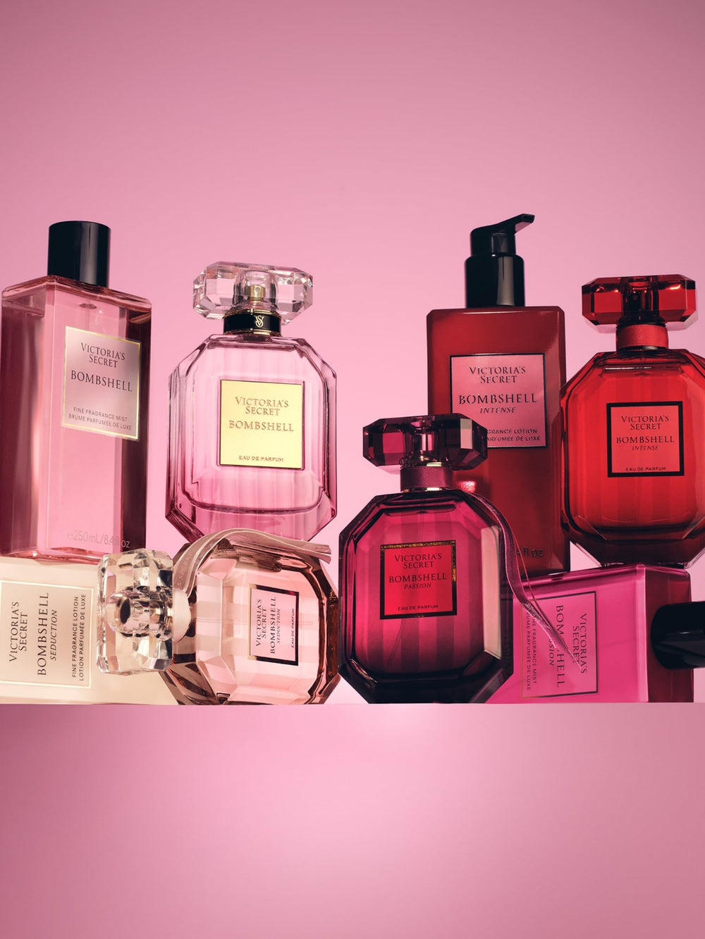 Bombshell EDP bottle highlights long-lasting fragrance performance for all-day wear.