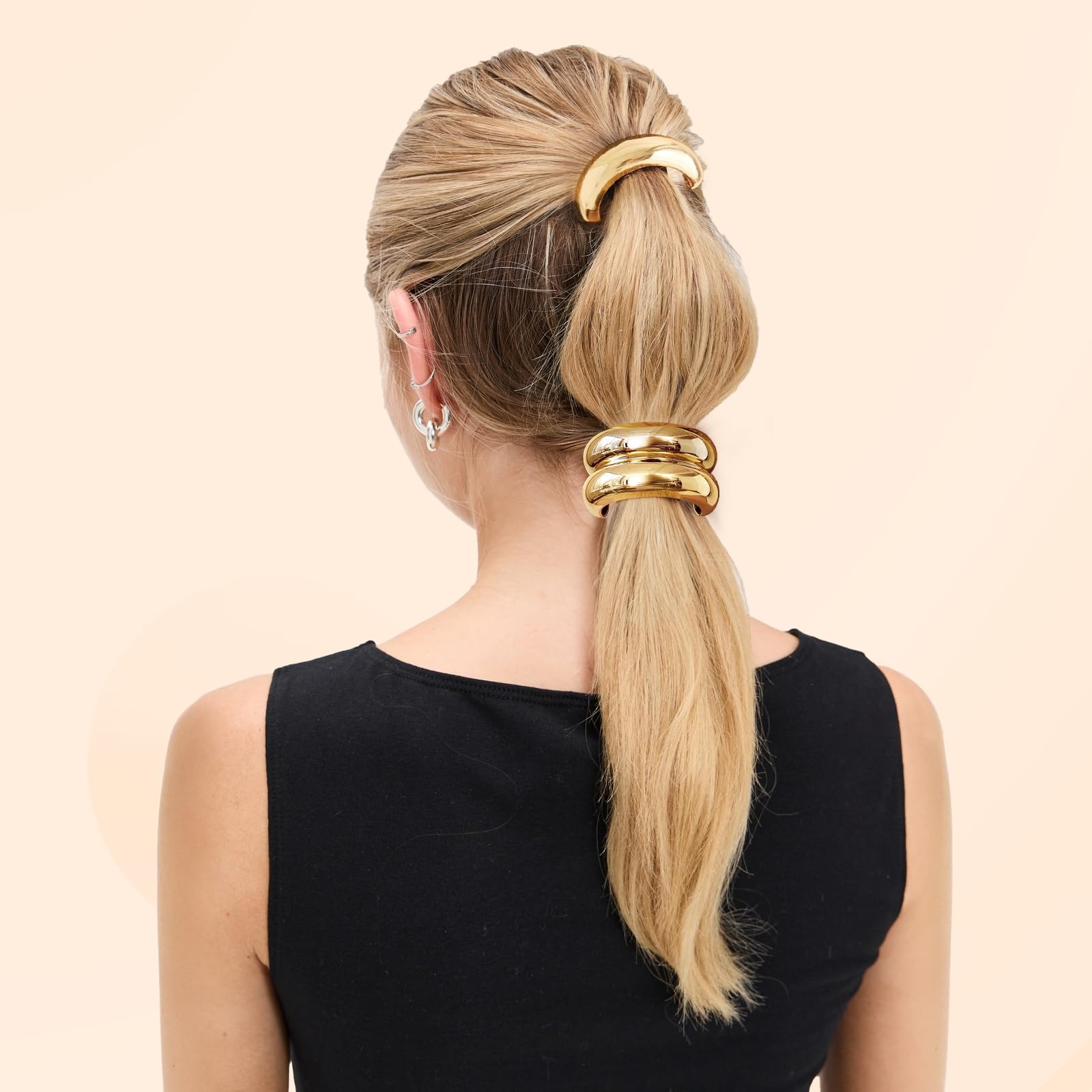 Vigorpace gold hair ties gentle on hair and smooth without snagging.