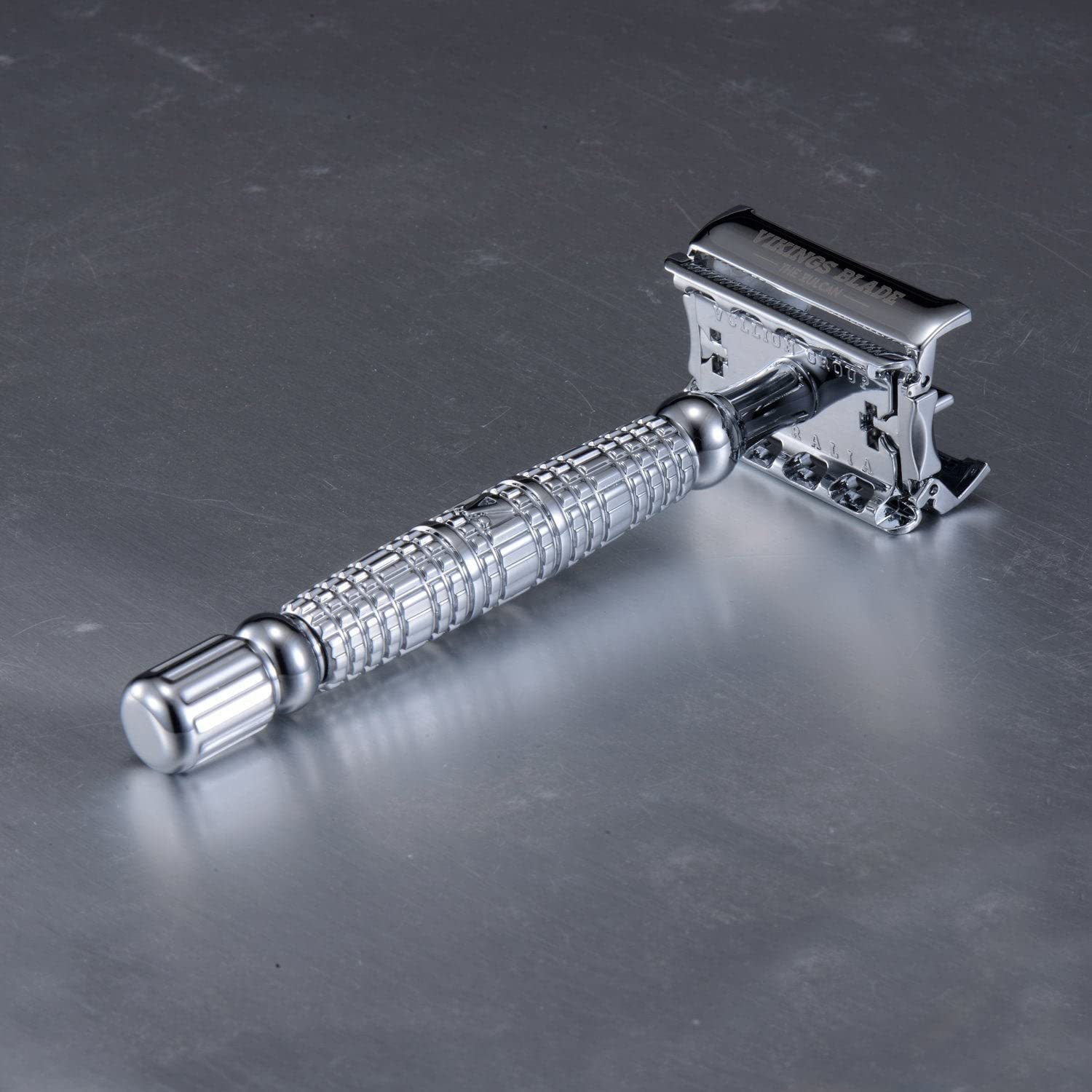 Vikings Blade closeup view of the razor head showing premium metal construction