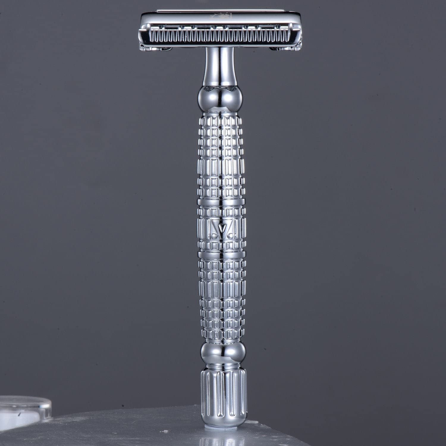 Vikings Blade reusable-eco-design emphasizes plastic-free, recyclable shaving system