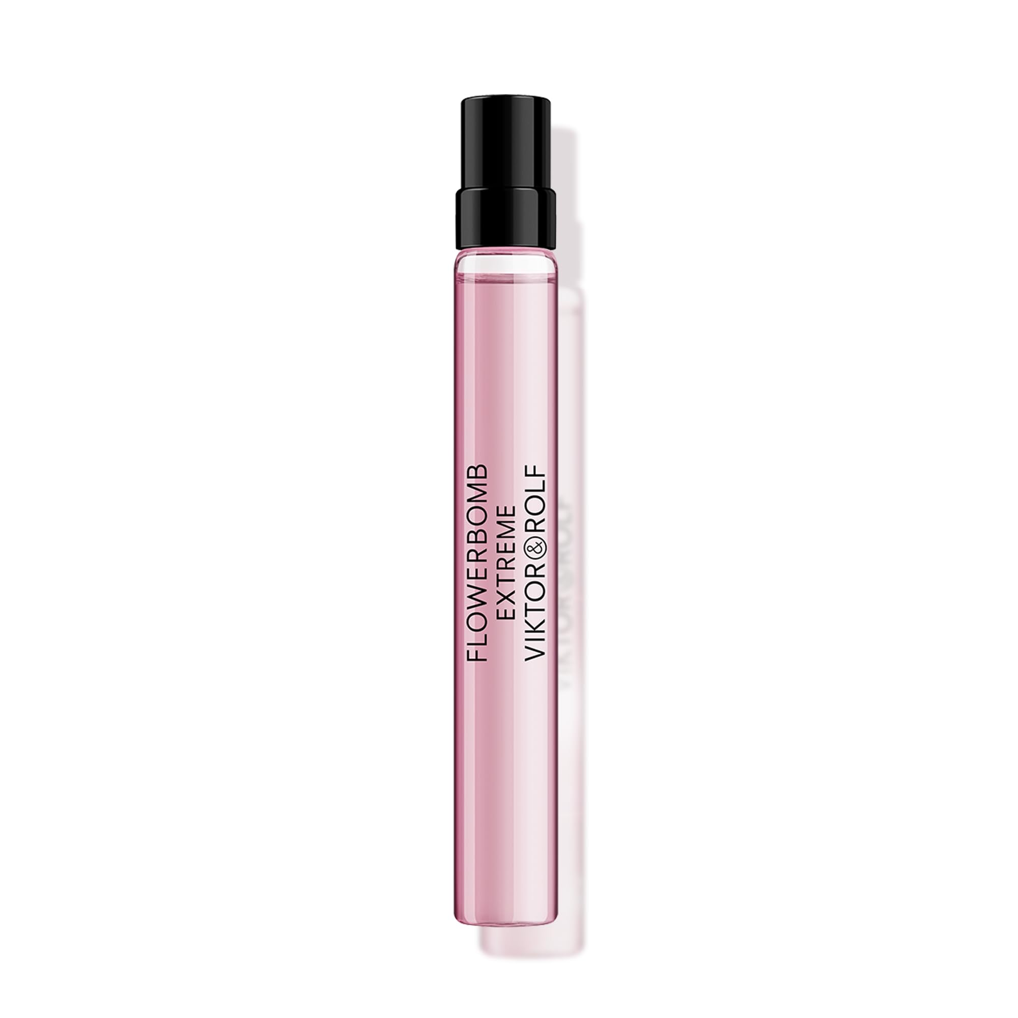 Viktor&Rolf Flowerbomb Extreme bottle closeup highlights bold floral facets for an elegant statement.
