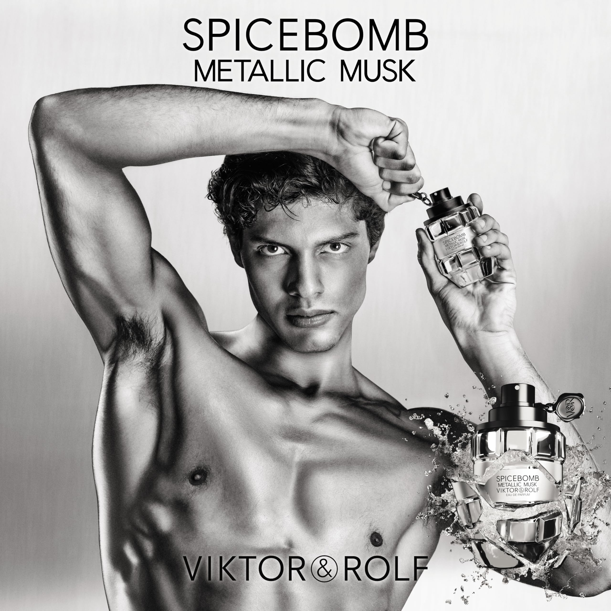 Viktor&Rolf Spicebomb Metallic Musk packaging suggests gift-worthy luxury.