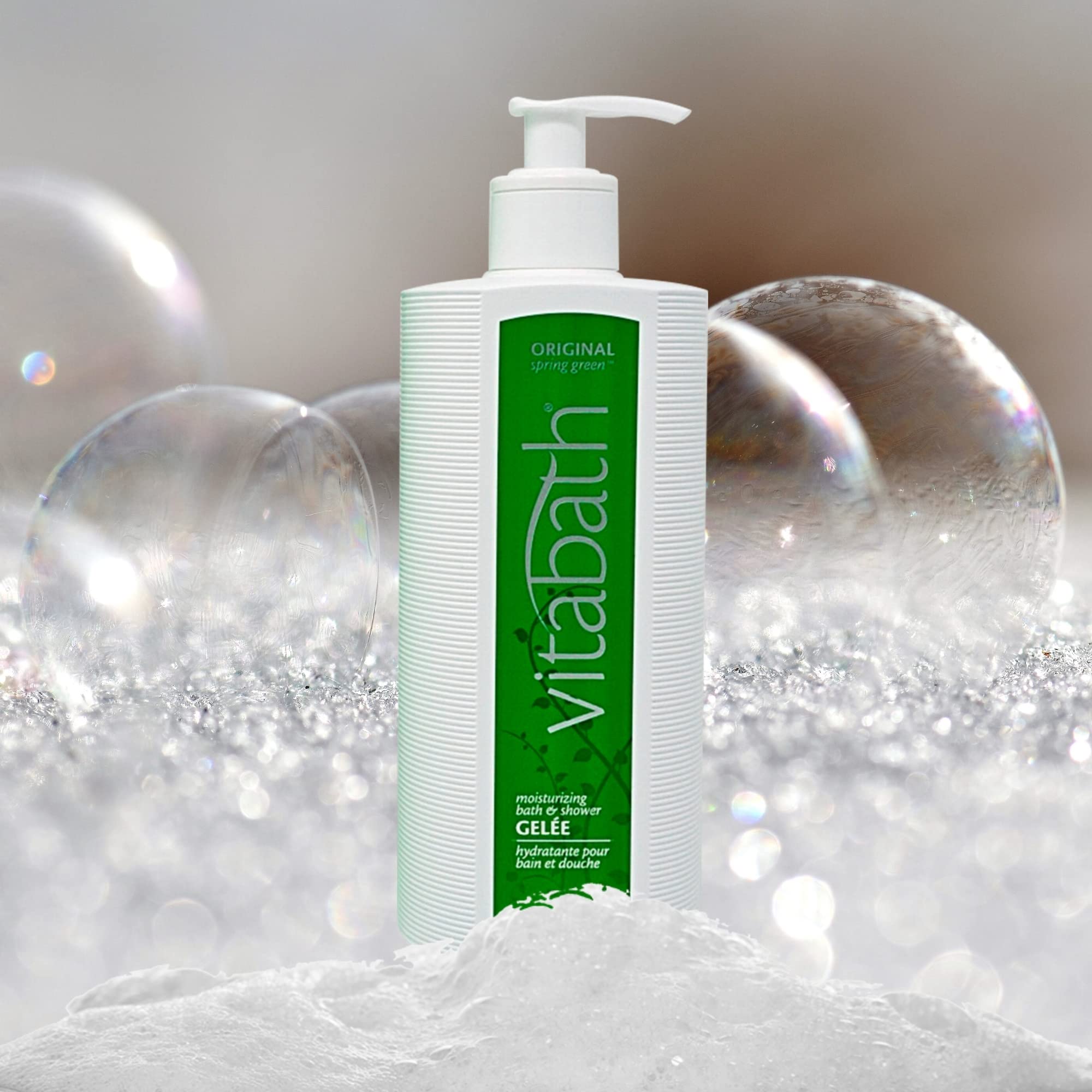 Vitabath Original Spring Green vitamins A, C, E support nourished skin.