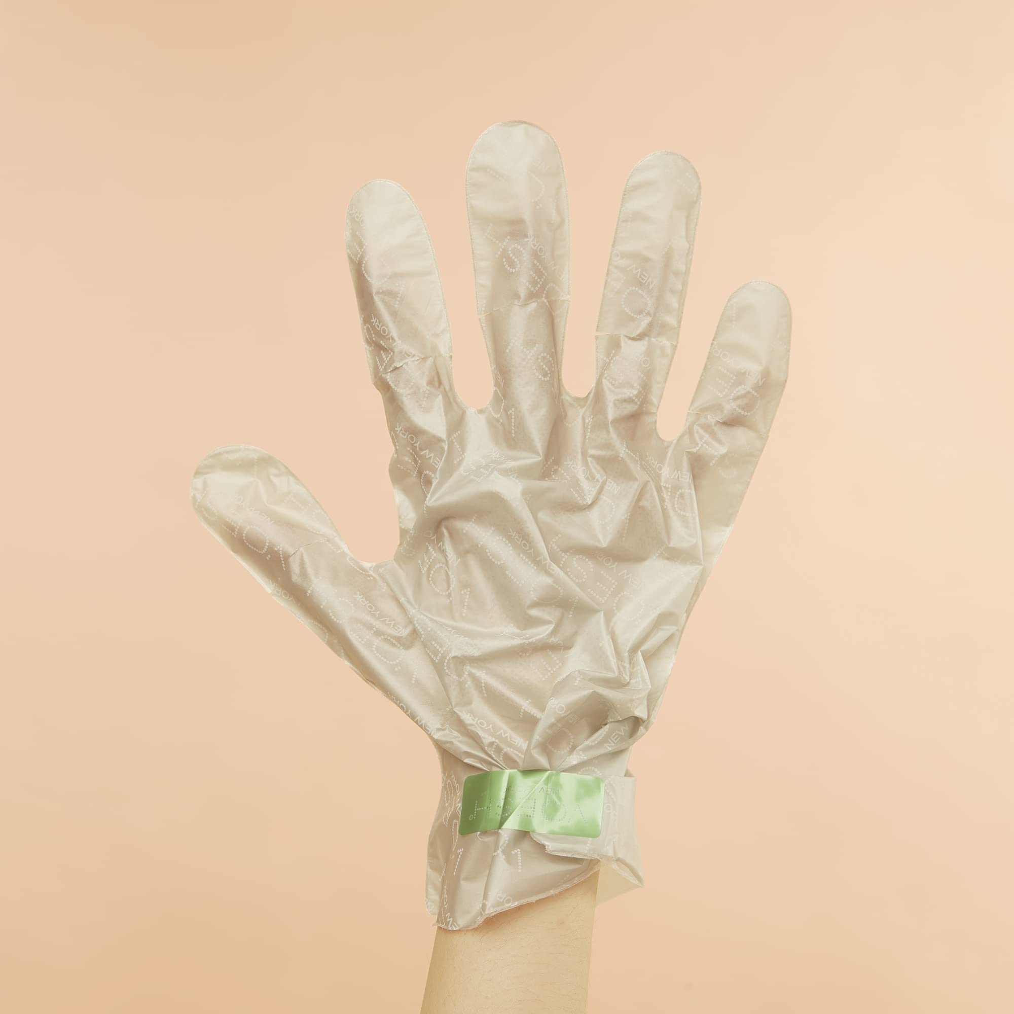 VOESH Collagen Gloves Trio nourishing formula combines argan oil and shea butter