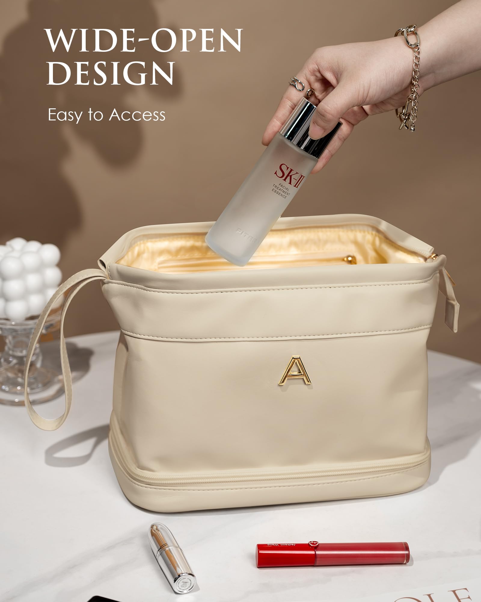 Vogewood travel toiletry bag features waterproof material to protect contents