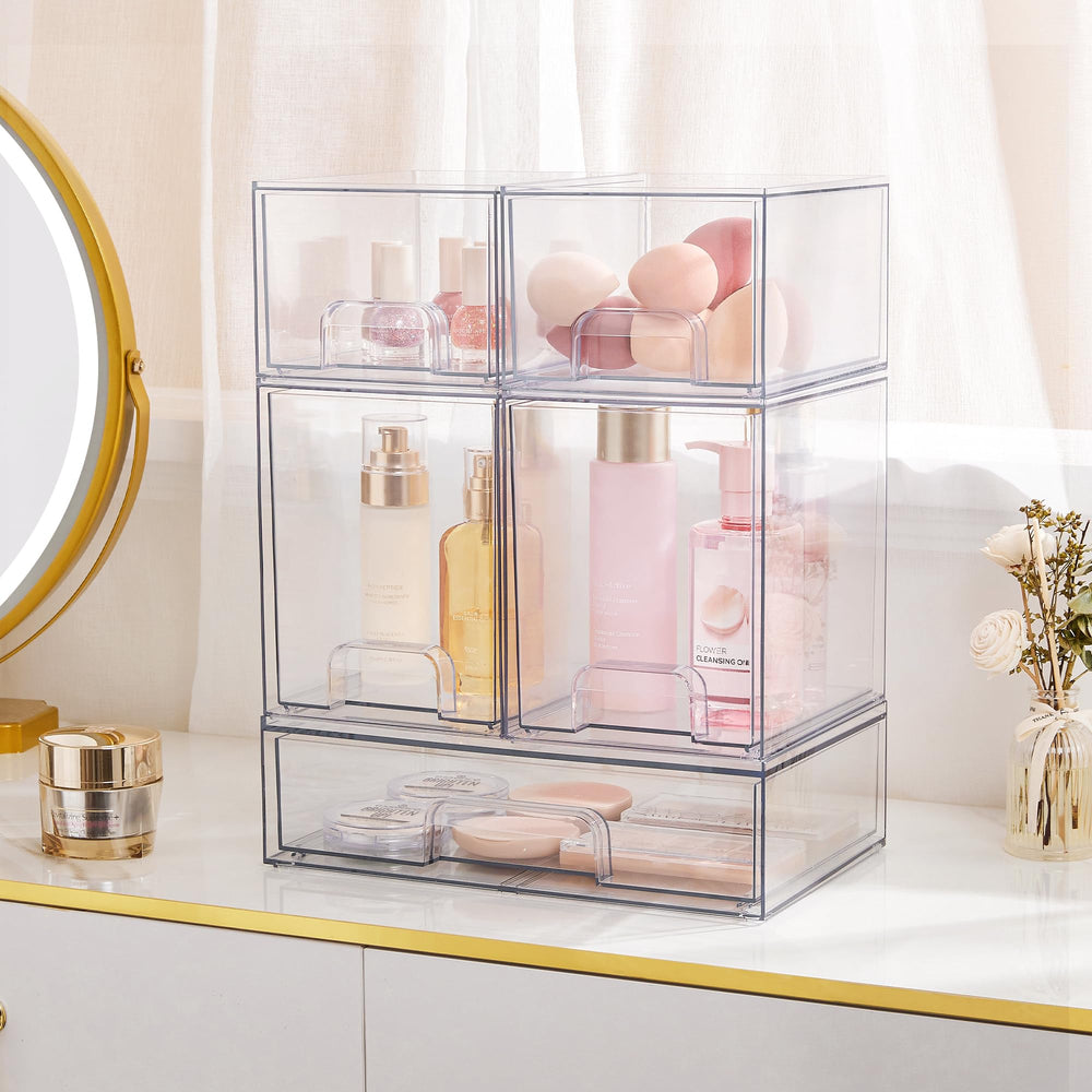 Vtopmart Stackable Drawers include non-slip pads to prevent movement during access