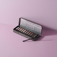 W7 Meet Your Mattes mascara brush close-up highlights voluminous, smudge-resistant lashes.