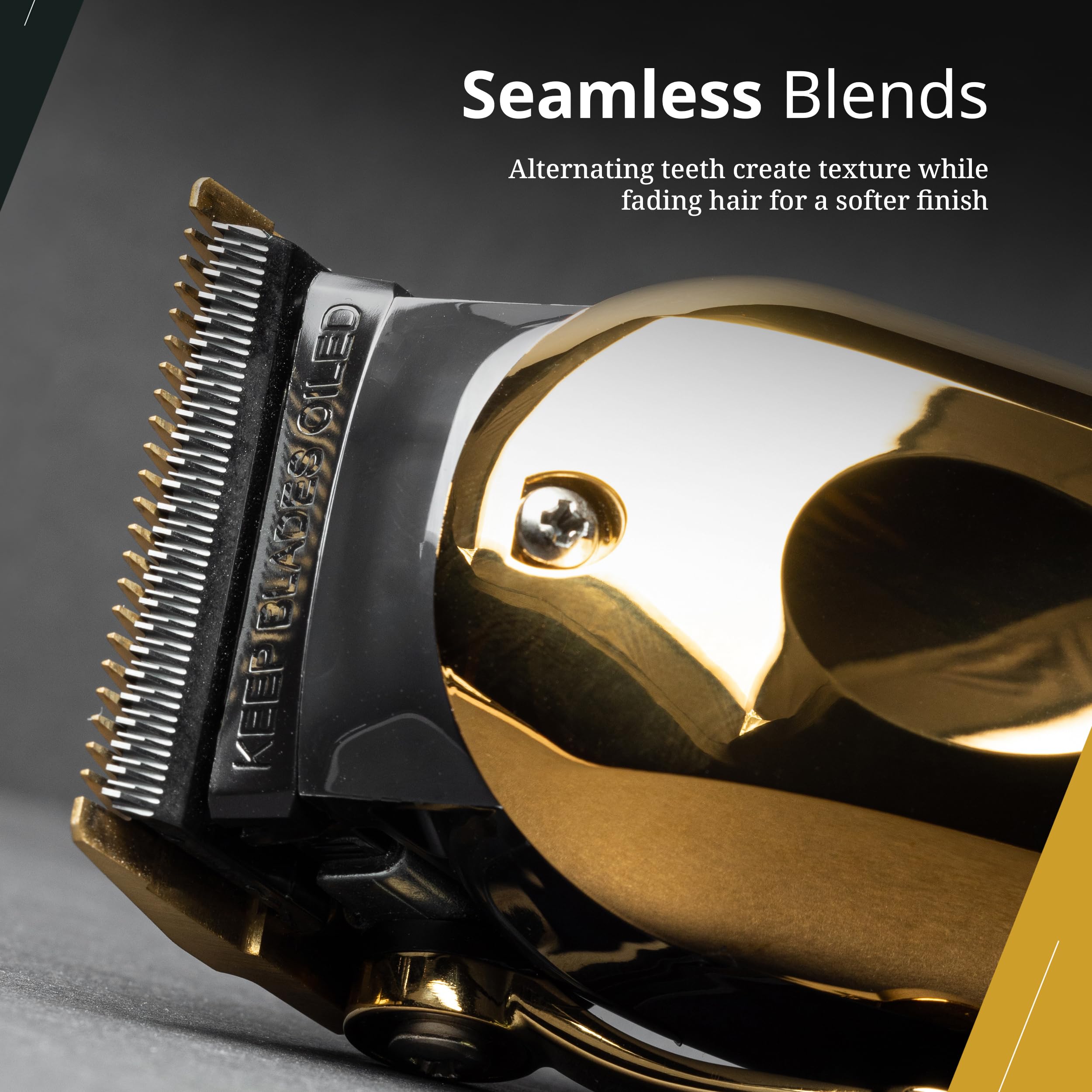 Wahl Cordless Magic Clip 8509 blade fit closeup demonstrating quick blade swap.