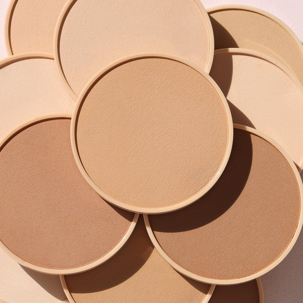 Wander Beauty Wanderlust Powder Foundation Medium ingredients with hyaluronic acid for hydration