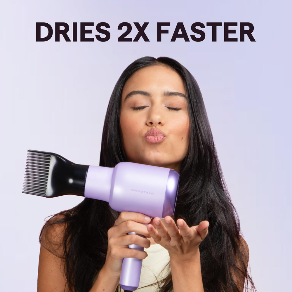 Wavytalk comb attachment helps smooth and straighten thick, unruly hair with precision.