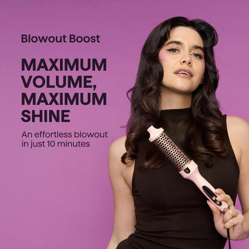 Wavytalk Thermal Brush in use delivering voluminous blowouts and waves.