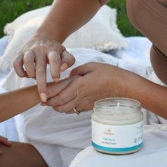 Waxelene aeration process close-up shows silky texture for breathable care
