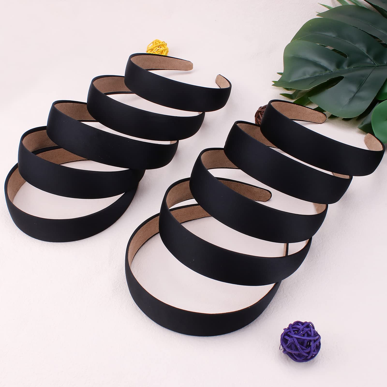 Wrapped ends protect skin and reduce irritation during long wear