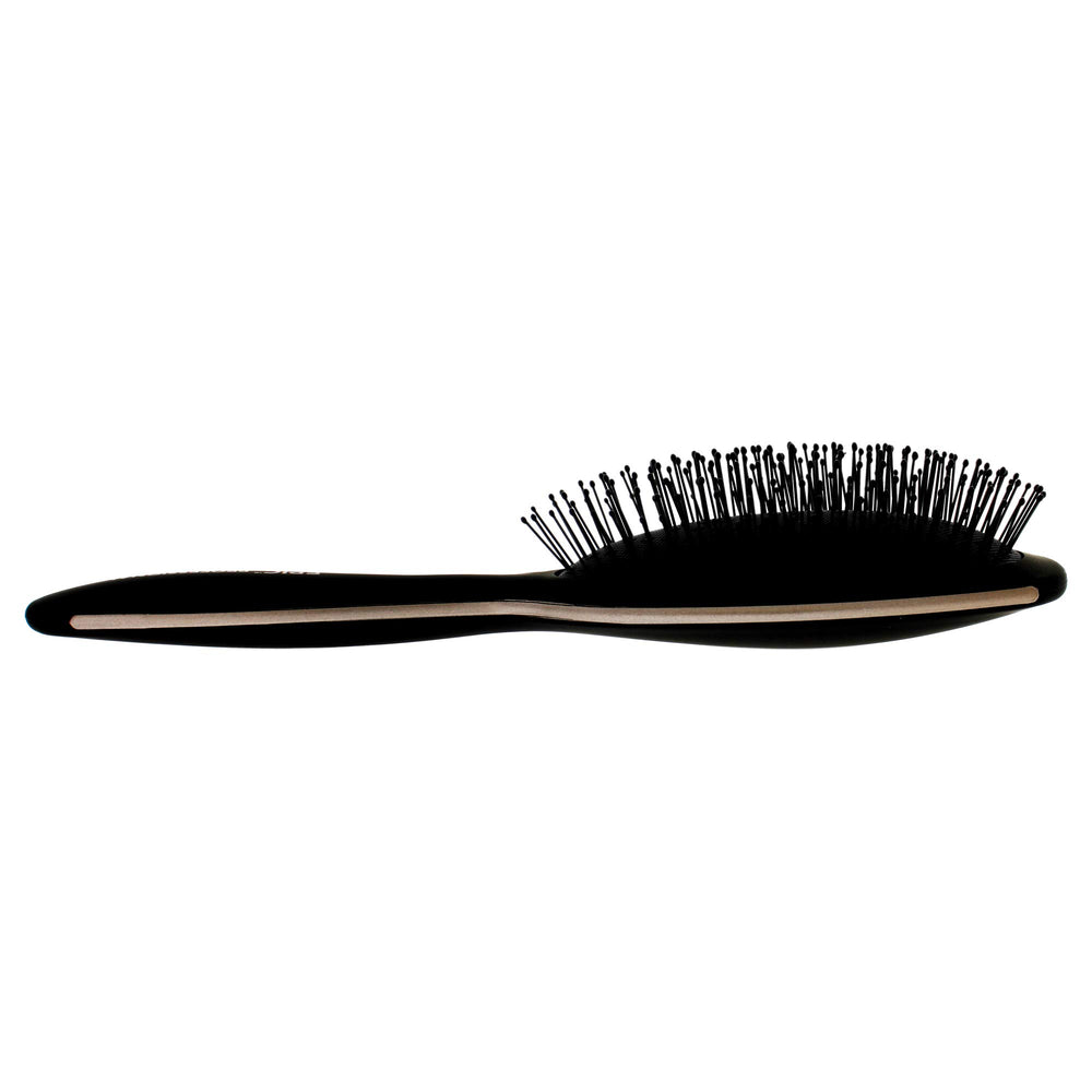 Wet Brush Epic Professional Detangler in use demonstrates tangle-free styling with less breakage
