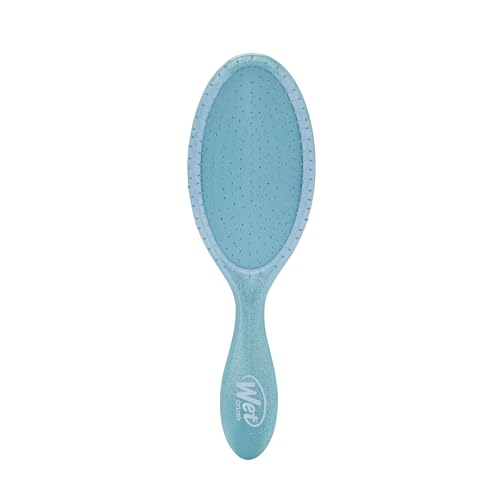 Wet Brush IntelliFlex bristles glide through tangles with smoother detangling and less breakage.