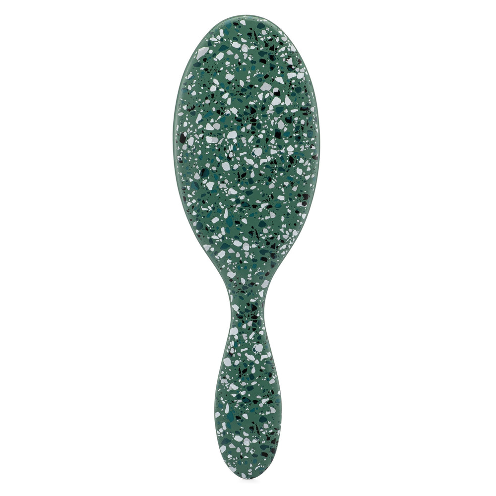 Wet Brush Original Detangler Emerald close-up showing IntelliFlex bristles for detangling