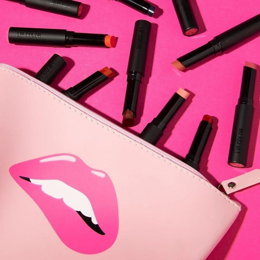 Wet n Wild ipstick Perfect Pout long-wear test shows lasting color