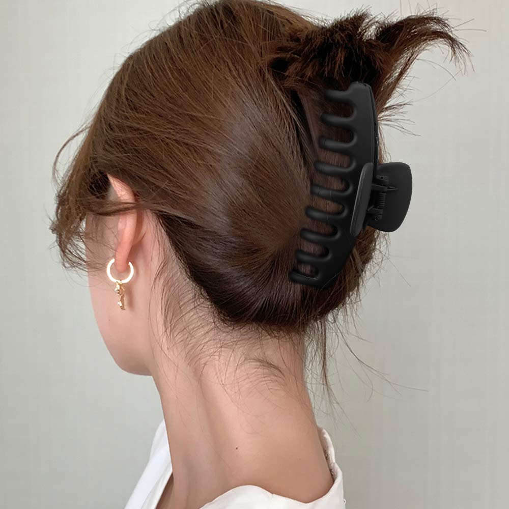 WHAVEL thick-hair clip collection offers reliable holds for dense strands.