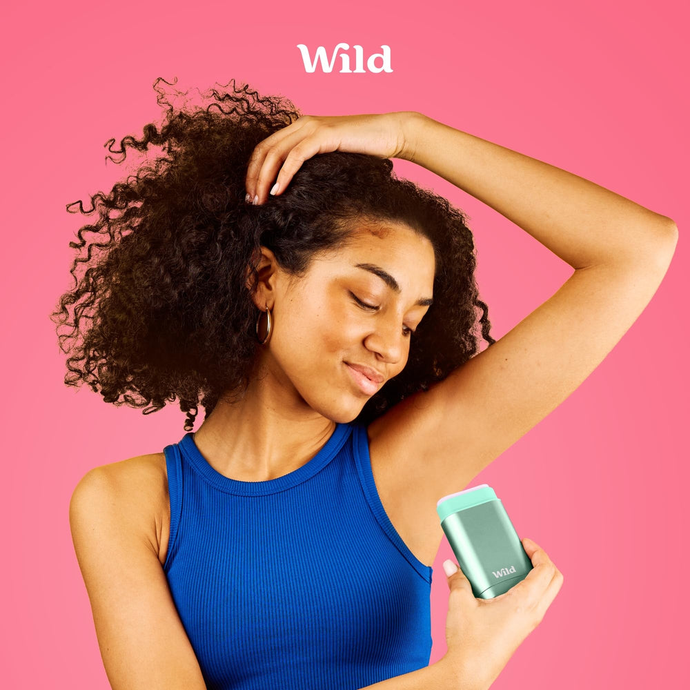 Wild Aqua Case three-scents display showcases Fresh Cotton & Sea Salt mood for mornings.