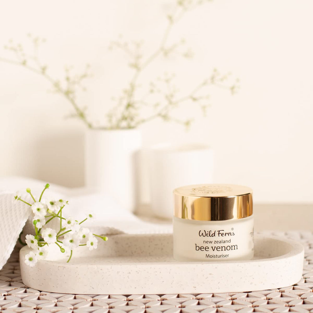 Wild Ferns Manuka honey ingredient close-up emphasizes natural nourishment for skin