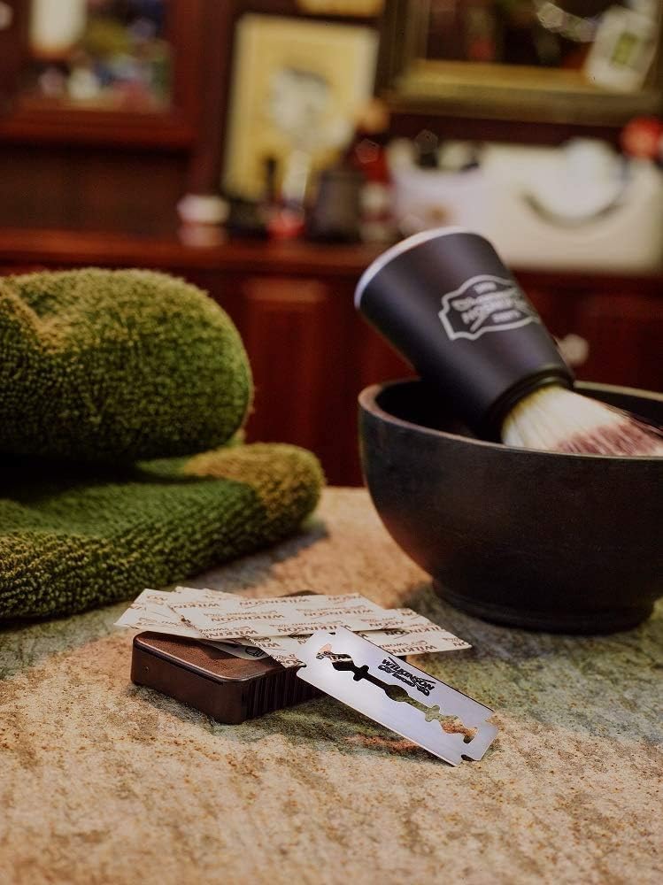Wilkinson Sword Classic DE blades box art; premium presentation for your grooming space.