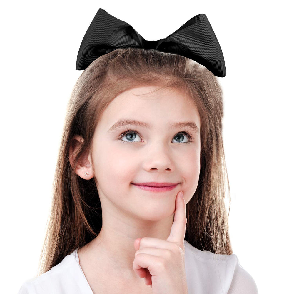 WILLBOND jumbo cheer bow worn by teen during cheer in action for versatile style