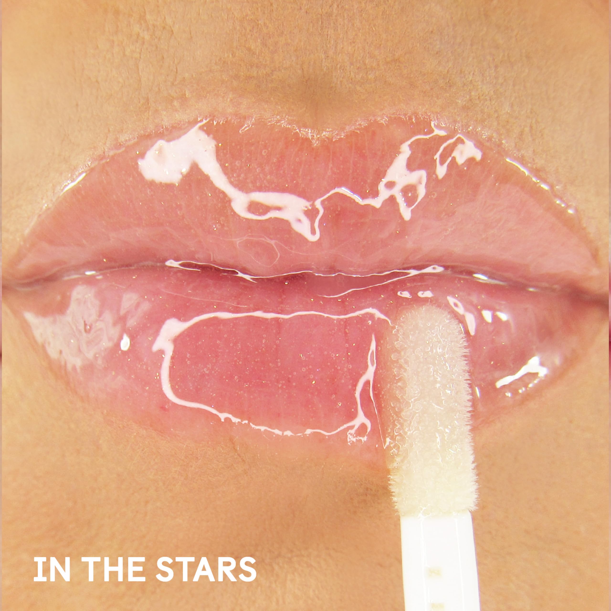 Winky Lux lip oil vanilla scent adds subtle dessert-like aroma